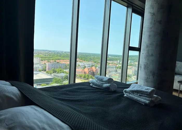 21 Panorama View Hanza Tower *